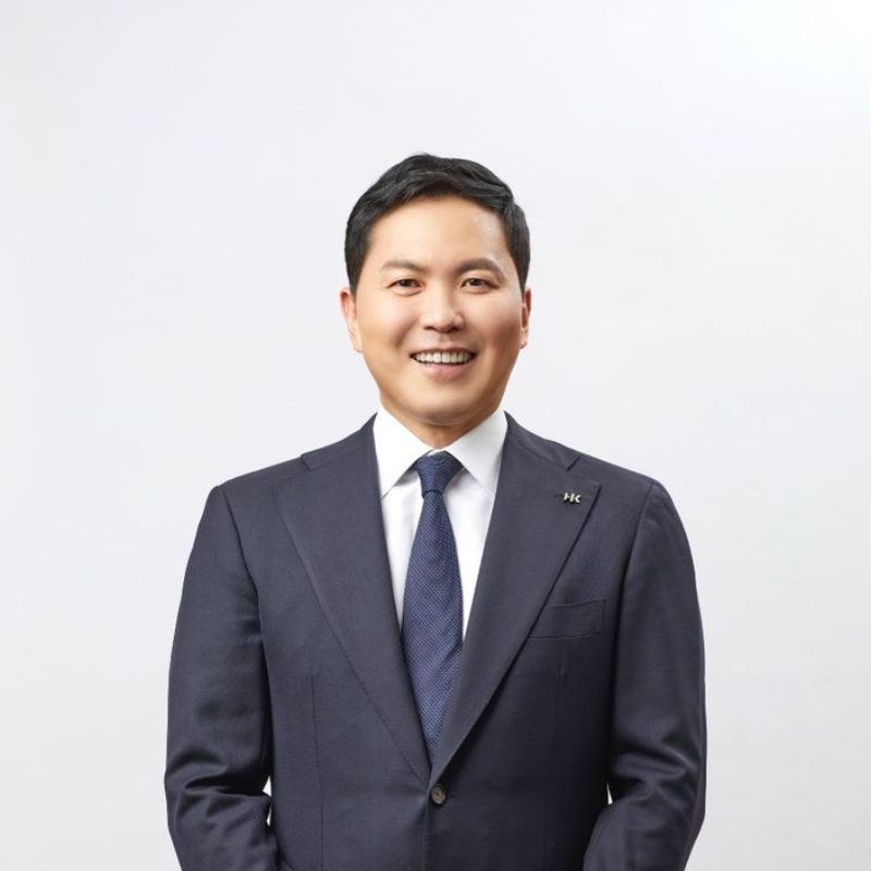 “업의 본질 강조하며 글로벌 사세 확장” 윤상현 한국콜마 부회장