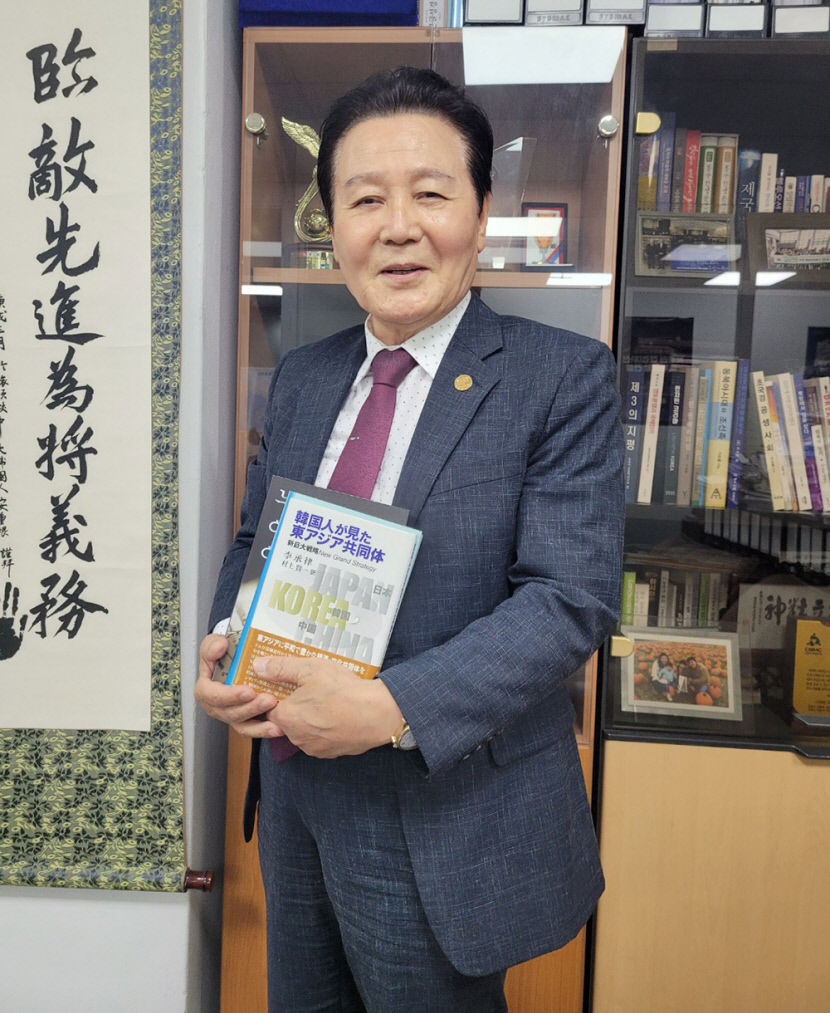 ‘청도 출신’ 이승율 동북아공동체문화재단 이사장 “中주석 아들과 만남서 합석한 ‘낯선 이’…내 인생 송두리째 바꿔놔